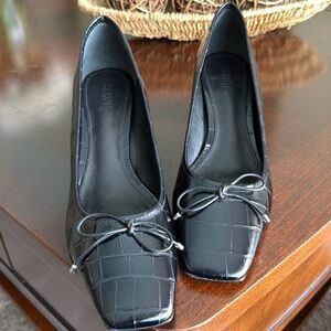 New SCHUTZ Arissa Leather Block Heel Pumps with bow Sz 6 B